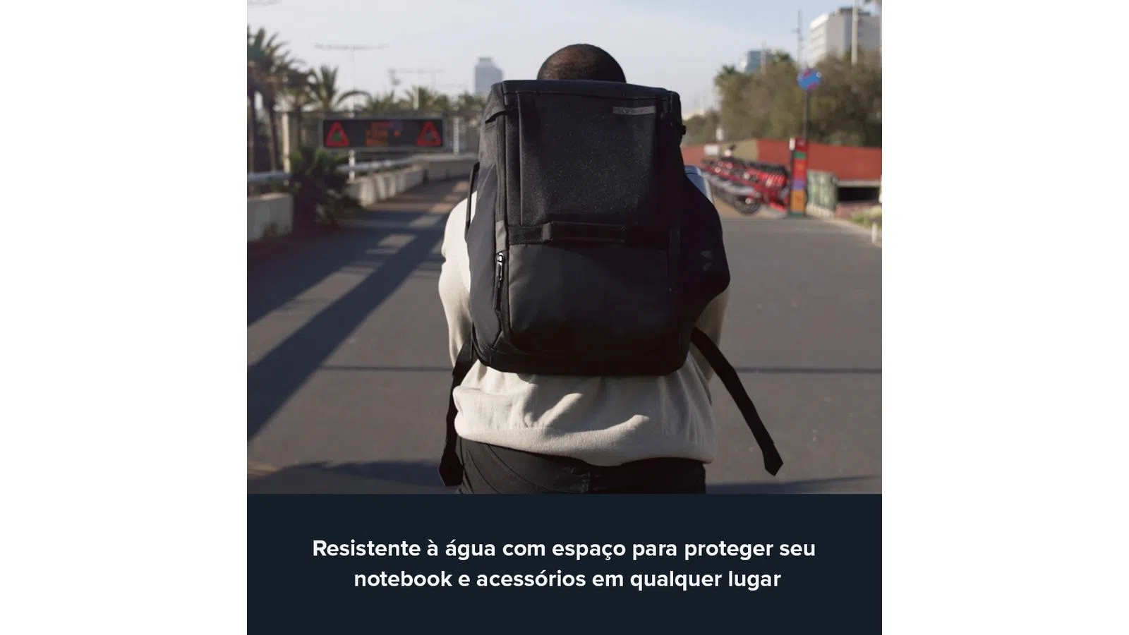 Mochila Targus Daypack Work Expansível 32L 16″